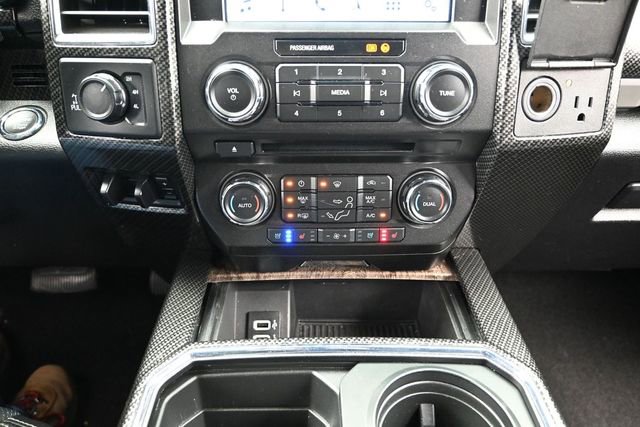 Used 2018 Ford F250 Lariat w/ Lariat Ultimate Package AWD/4WD image 42