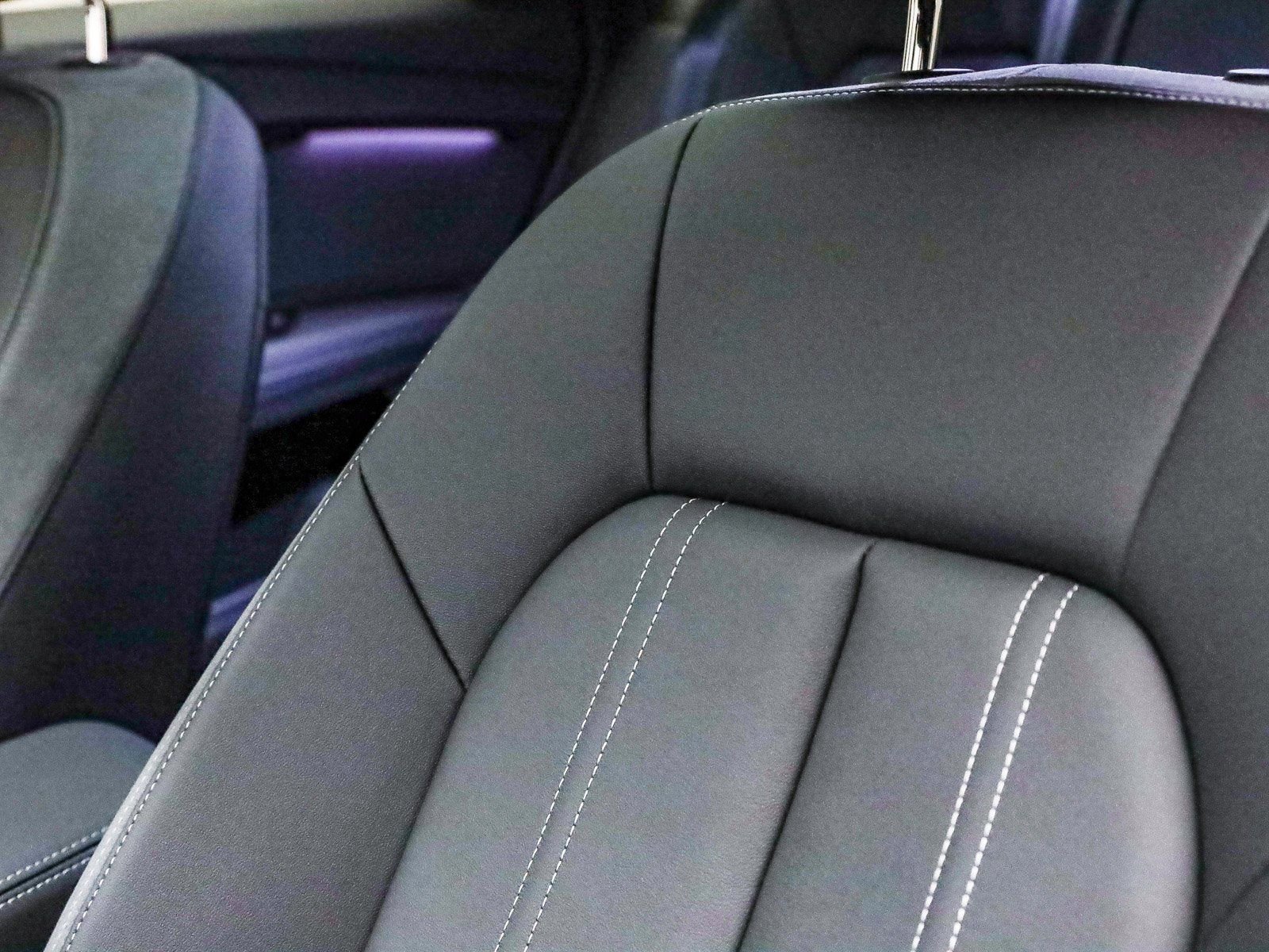 New 2026 Audi Q4 e-tron Premium image 25