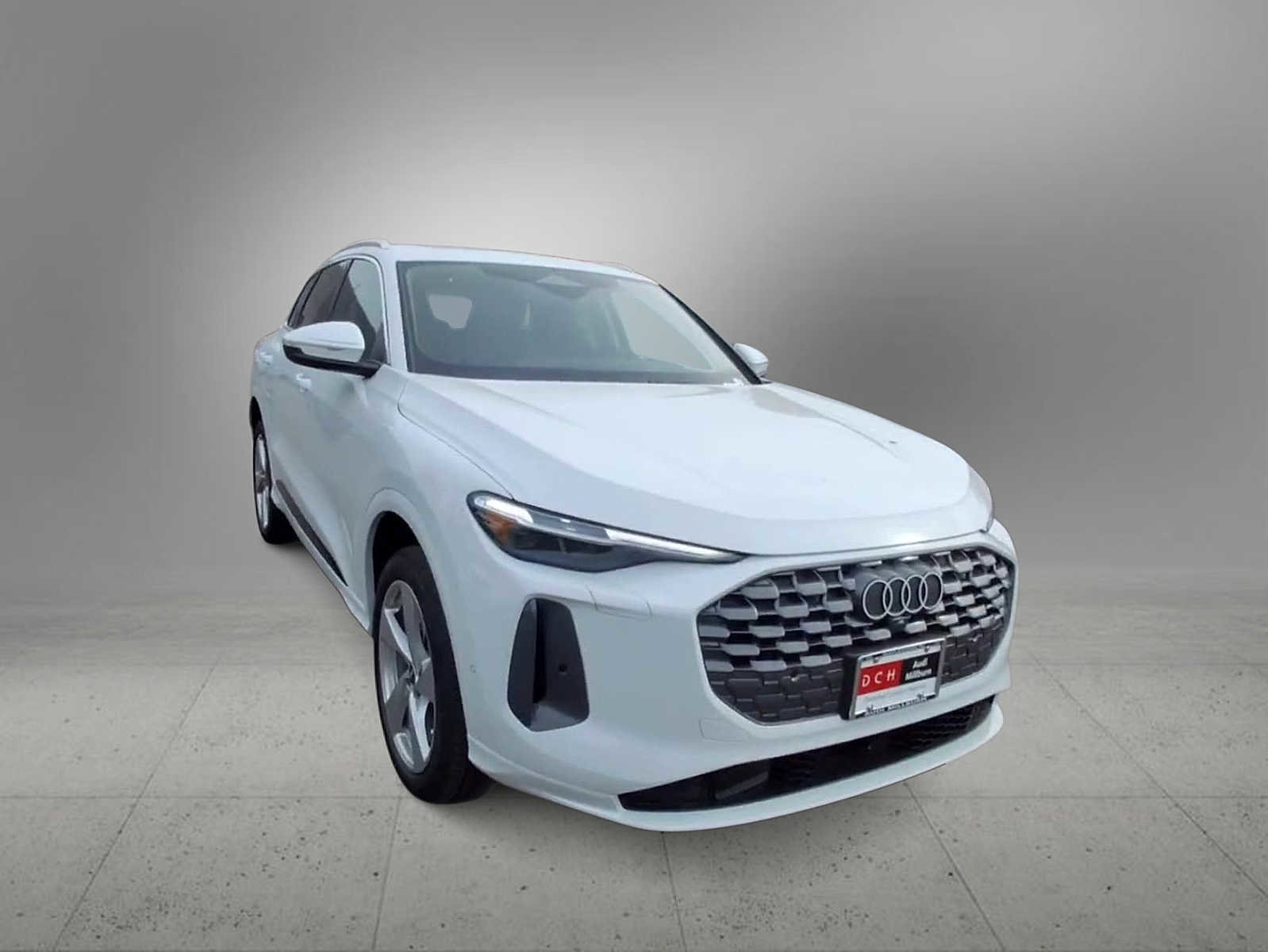 New 2025 Audi Q5 Premium Plus image 3