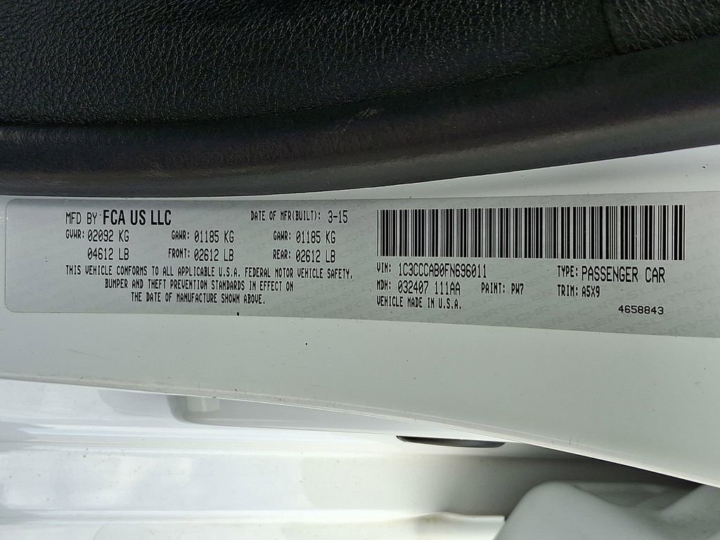 Used 2015 Chrysler 200 Limited w/ Convenience Group image 26