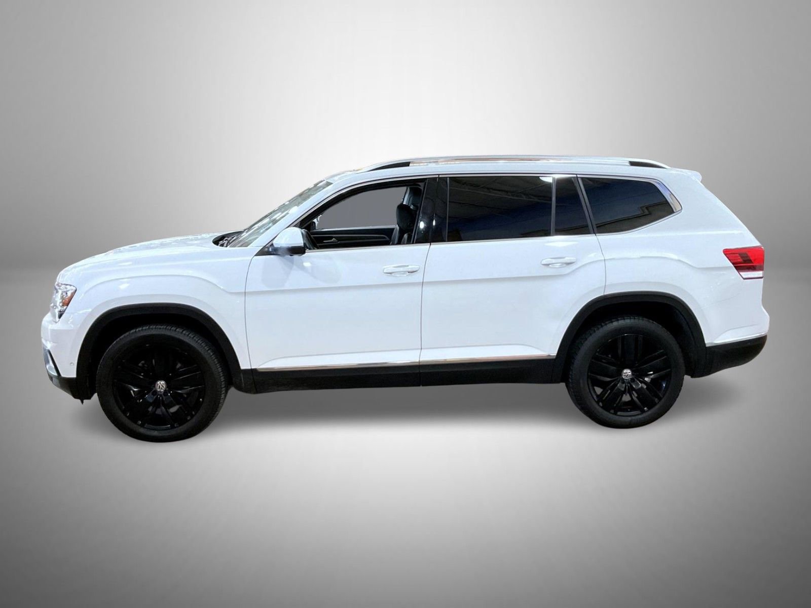 Used 2019 Volkswagen Atlas SEL Premium image 8