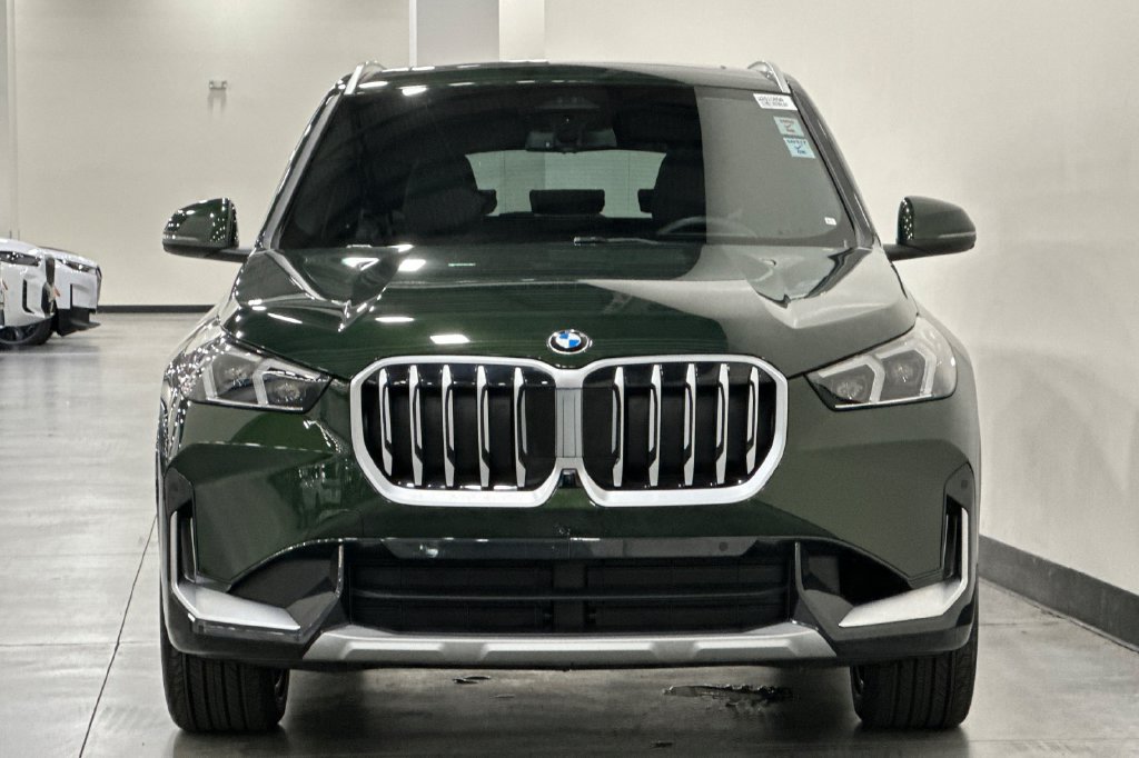 Certified 2025 BMW X1 xDrive28i w/ Premium Package AWD/4WD image 9