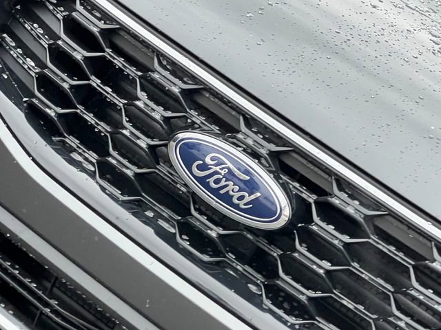 New 2026 Ford Escape ST-Line w/ Tech Pack #1 image 3