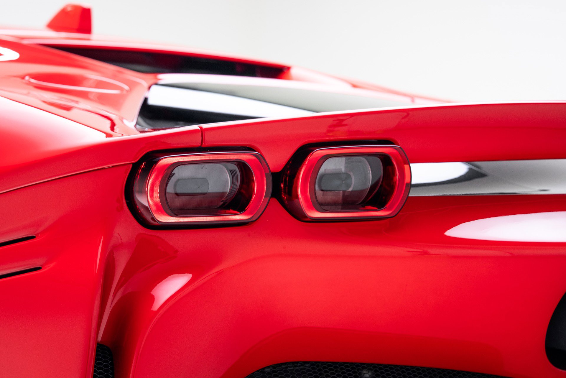 Used 2024 Ferrari SF90 Stradale AWD/4WD image 29