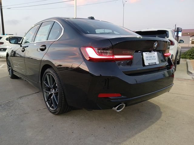New 2026 BMW 330i Sedan RWD image 7