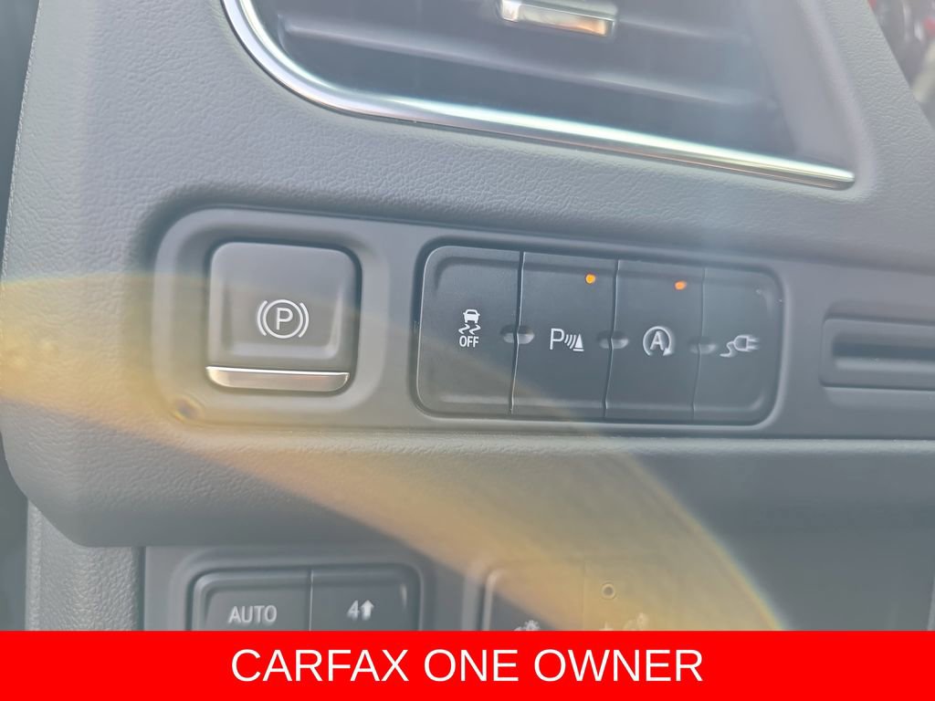 Used 2021 Chevrolet Suburban LT AWD/4WD image 26