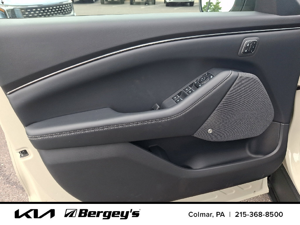 Used 2025 Ford Mustang Mach-E Premium AWD/4WD image 14