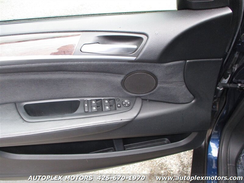 Used 2011 BMW X5 xDrive35d image 22
