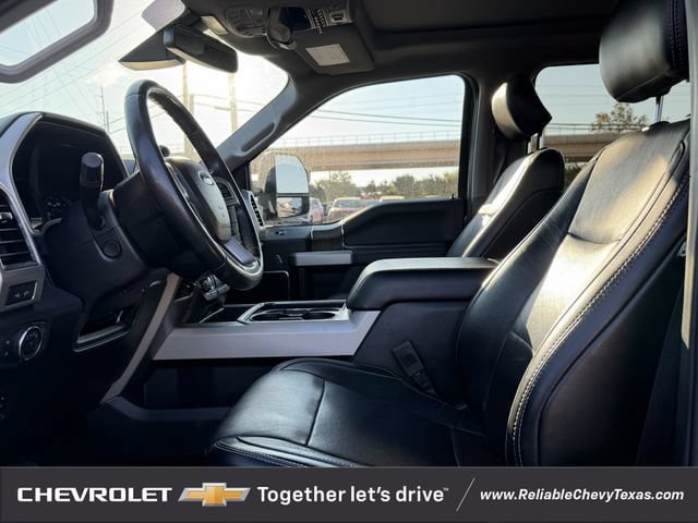 Used 2019 Ford F450 Lariat w/ Lariat Ultimate Package AWD/4WD image 34