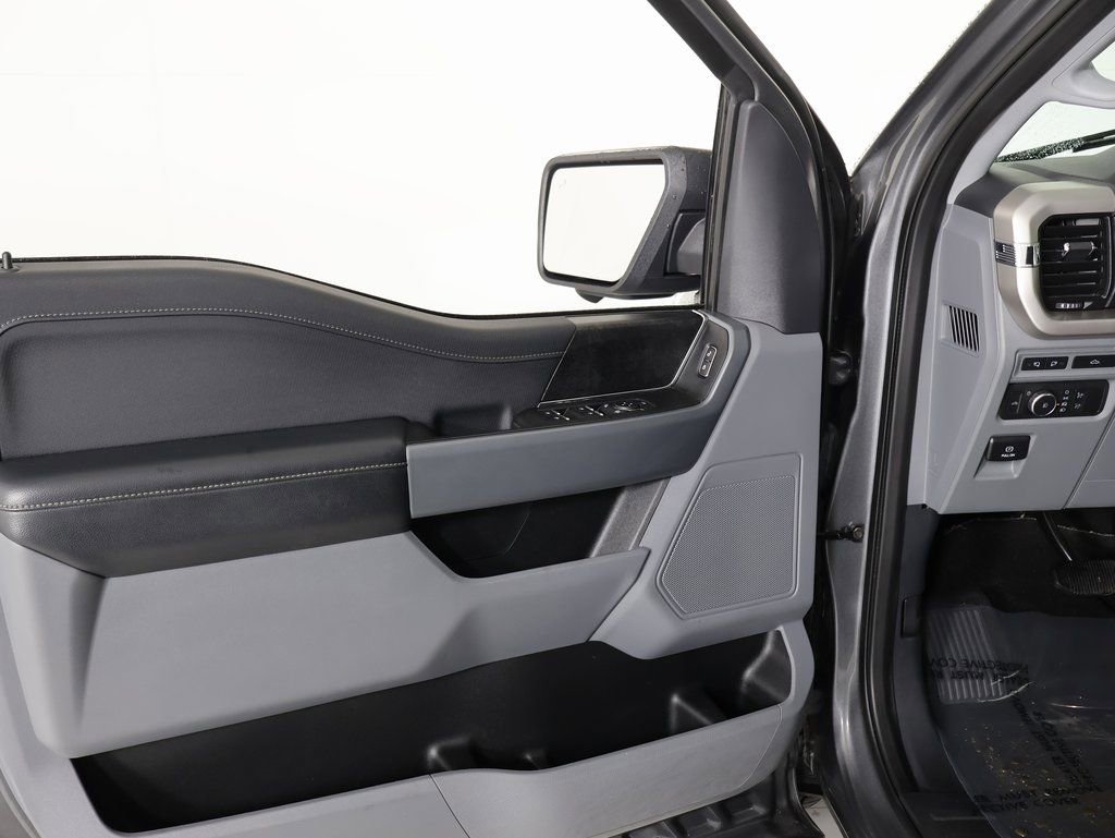 Used 2021 Ford F150 XLT w/ Equipment Group 302A High image 17