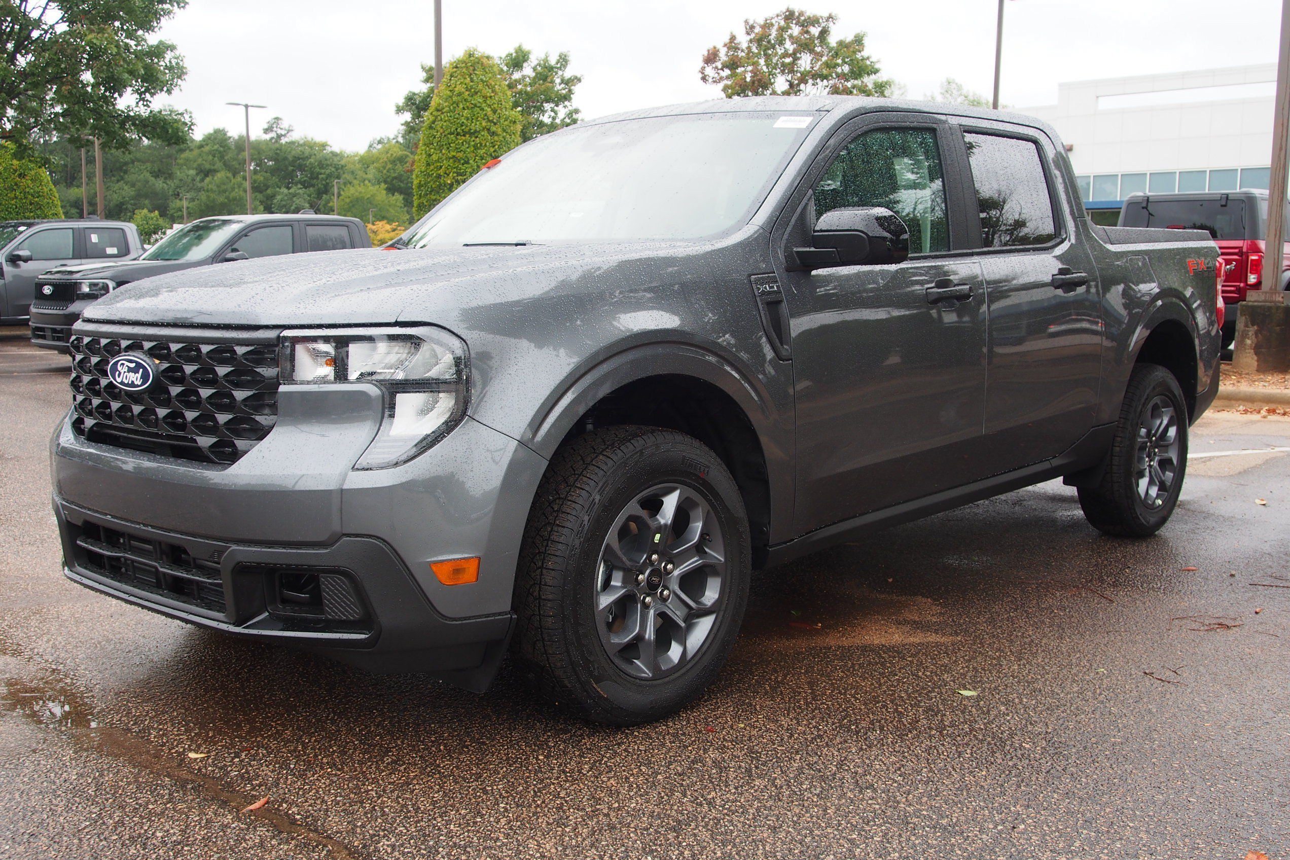 New 2026 Ford Maverick XLT w/ XLT Luxury Package AWD/4WD image 3