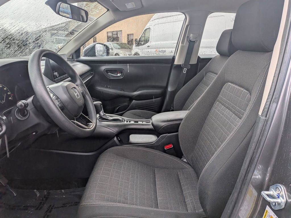 Used 2025 Honda HR-V LX image 15