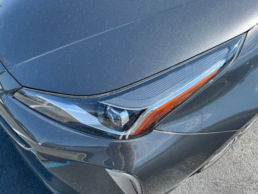 Used 2021 Toyota Prius XLE AWD/4WD image 13