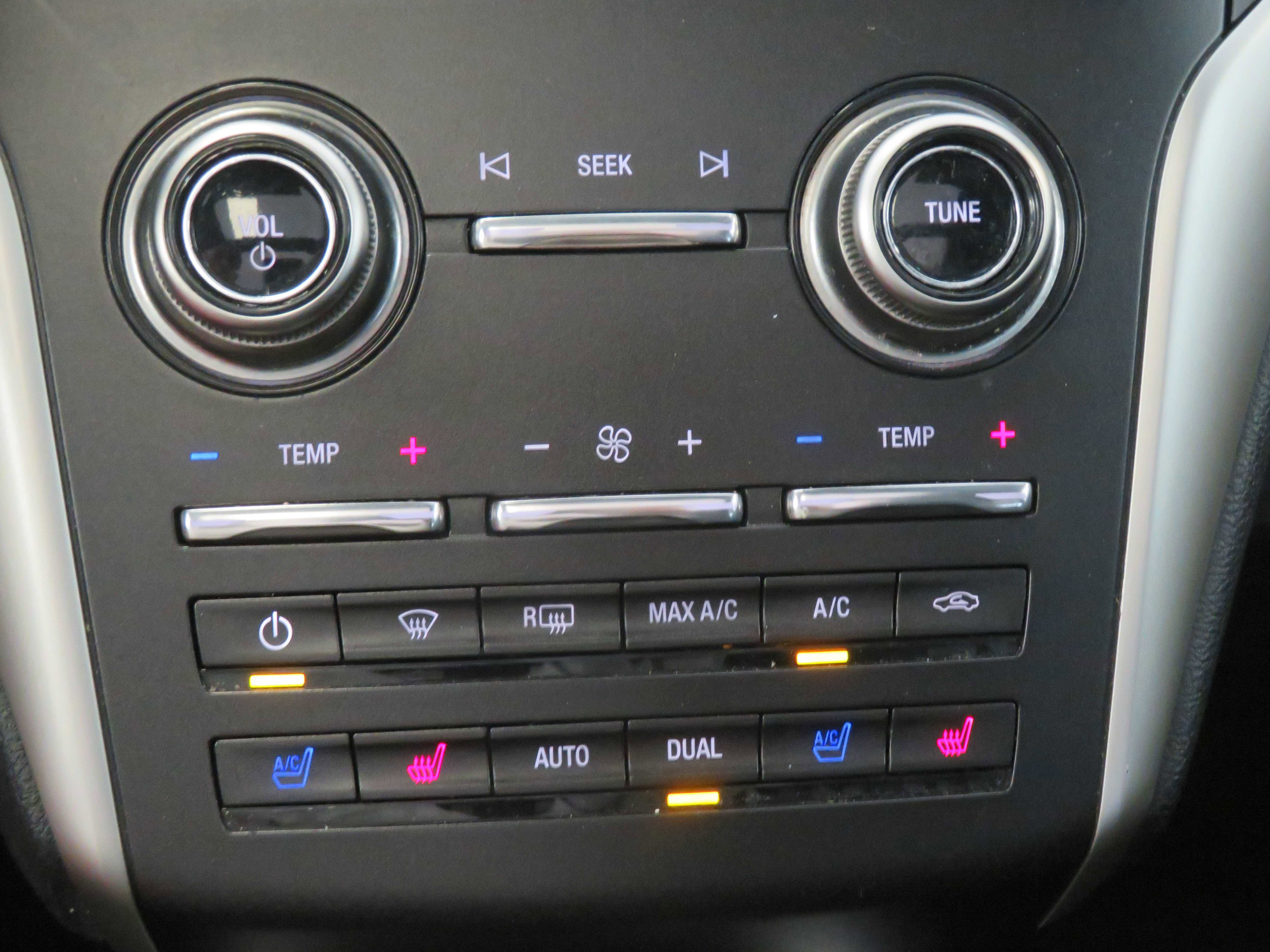 Used 2019 Lincoln MKC Reserve w/ MKC Climate Package image 45