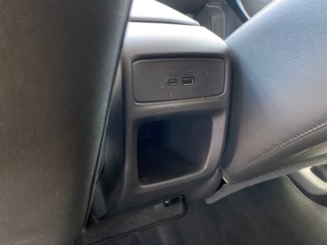 Certified 2025 Chevrolet Trax LT FWD image 19
