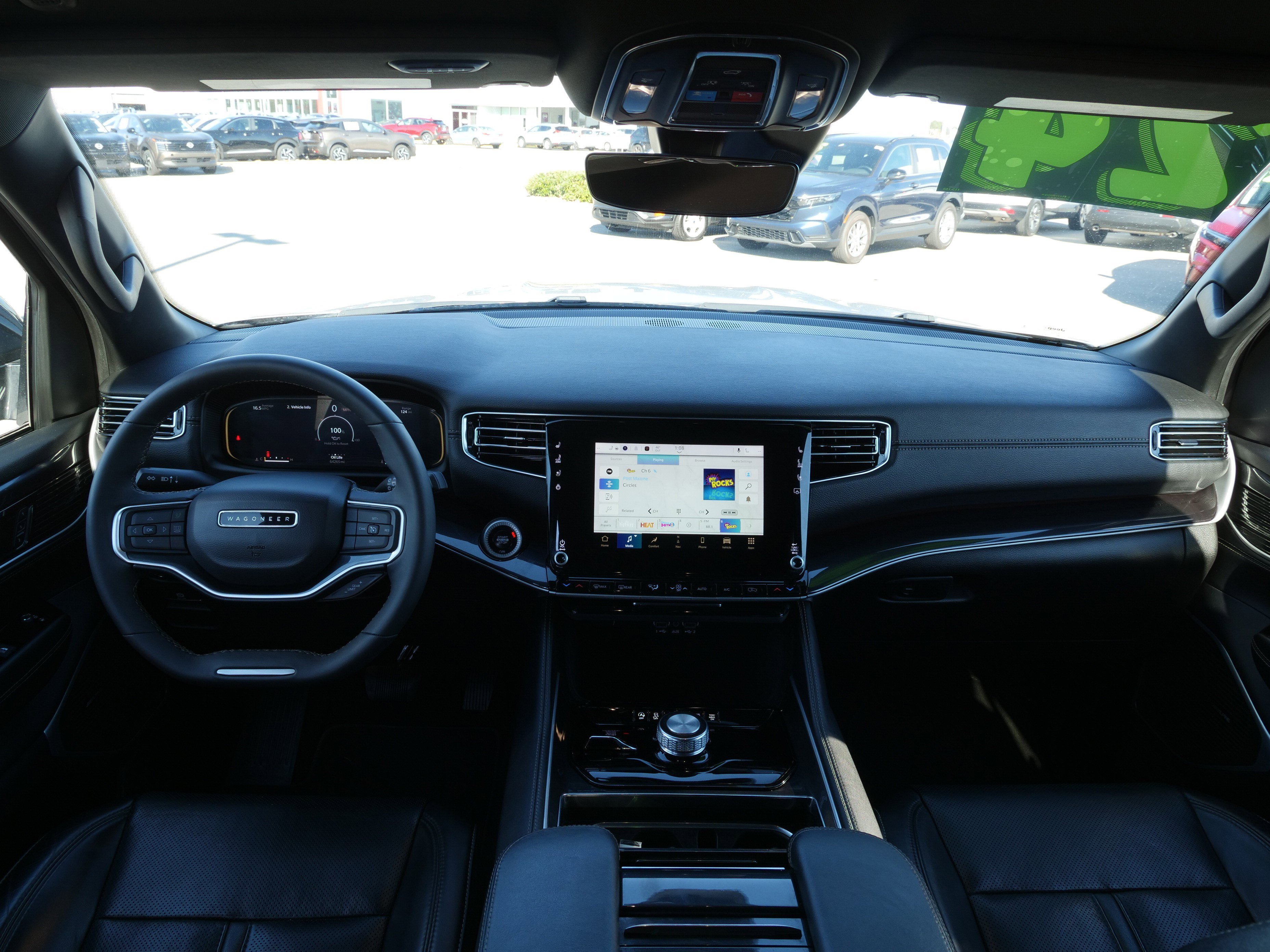 Used 2024 Jeep Wagoneer L Base image 20