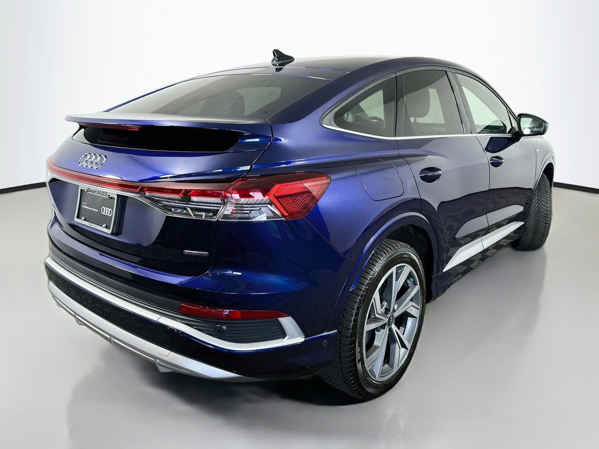 Certified 2023 Audi Q4 e-tron Prestige AWD/4WD image 7