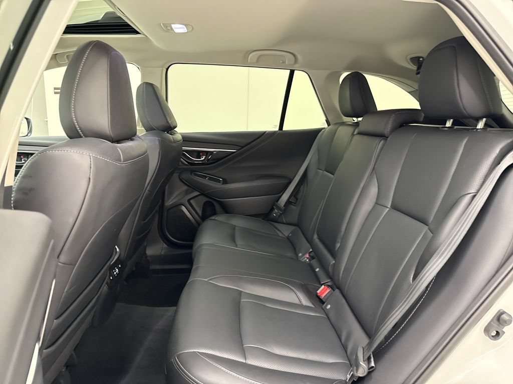 Certified 2024 Subaru Outback Touring XT AWD/4WD image 27