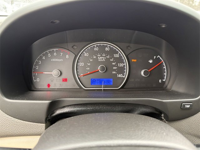 Used 2010 Hyundai Elantra GLS image 26