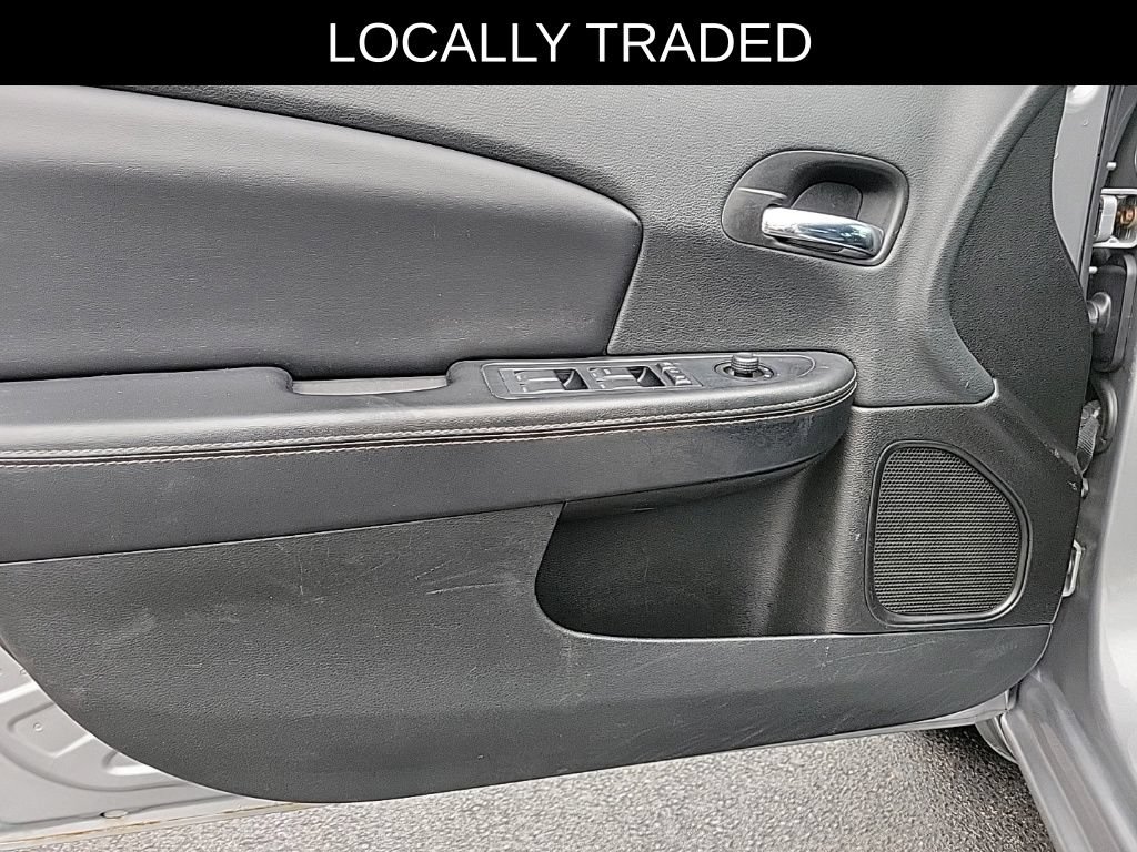 Used 2014 Dodge Avenger SXT w/ Sun/Sound Group FWD image 18