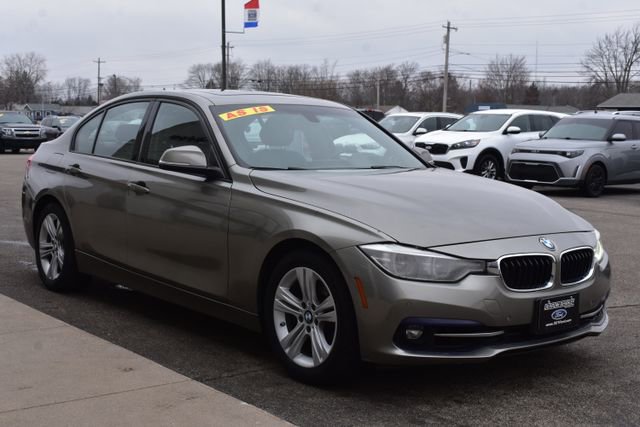 Used 2016 BMW 328i xDrive Sedan w/ Technology Package image 8