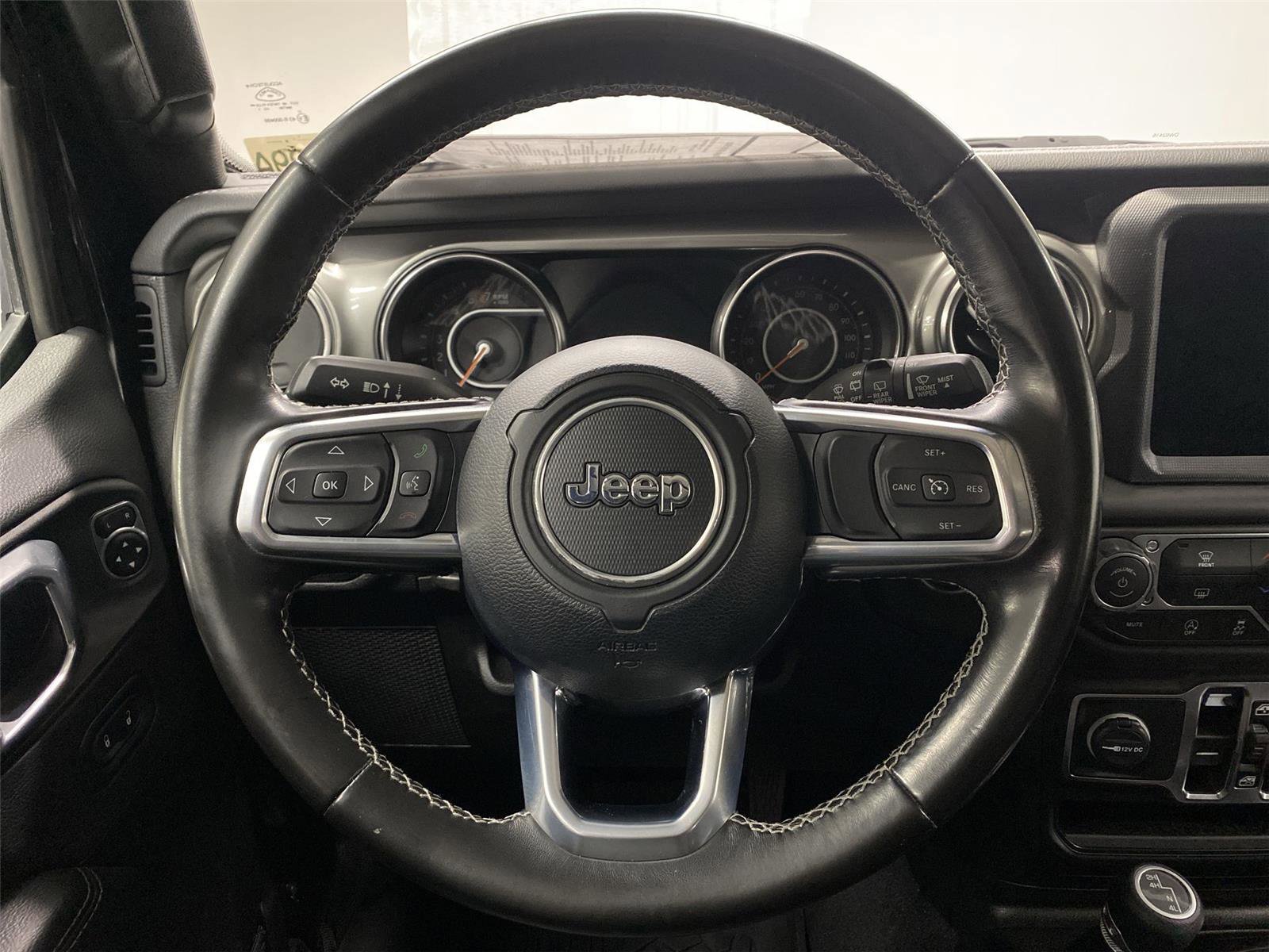 Used 2021 Jeep Wrangler Unlimited Sahara w/ Uconnect 4C Nav & Sound Group image 15