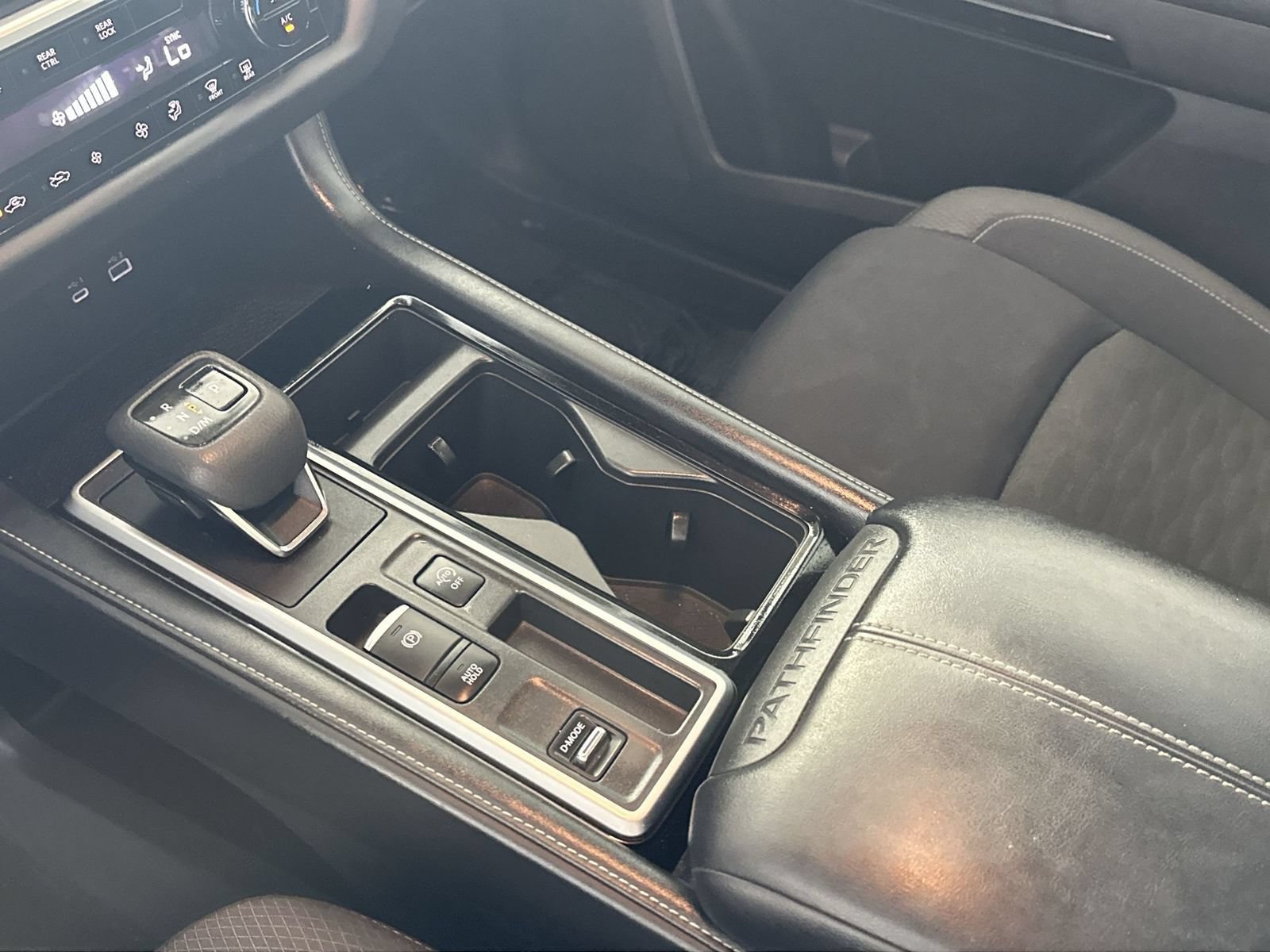 Certified 2022 Nissan Pathfinder SV FWD image 21