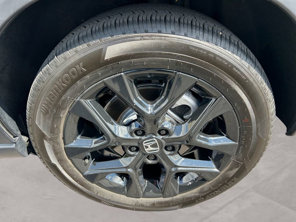 Used 2025 Honda HR-V Sport image 14