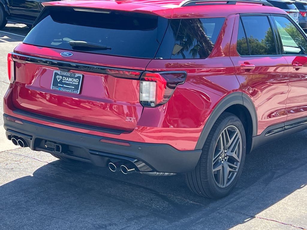 New 2026 Ford Explorer ST w/ Sun And Sound Package AWD/4WD image 8