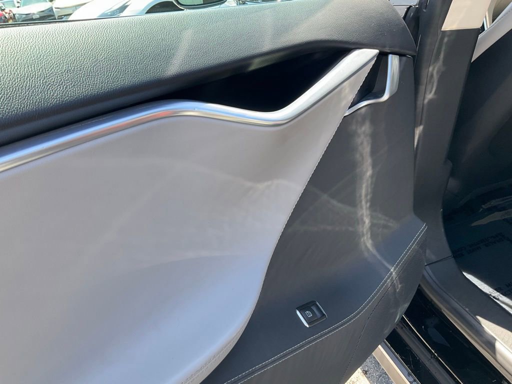Used 2014 Tesla Model S P85 RWD image 33