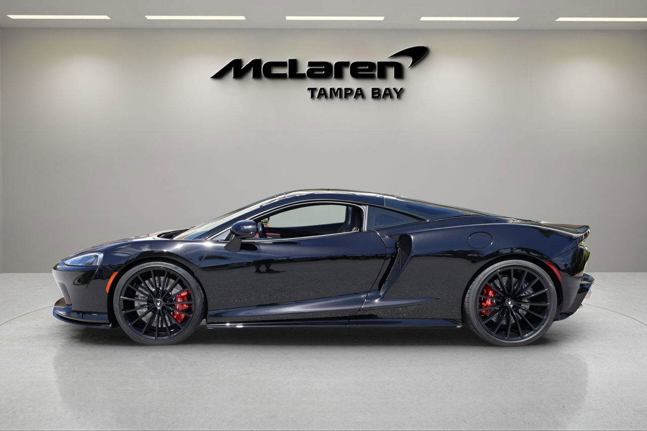 Used 2023 McLaren GT image 2