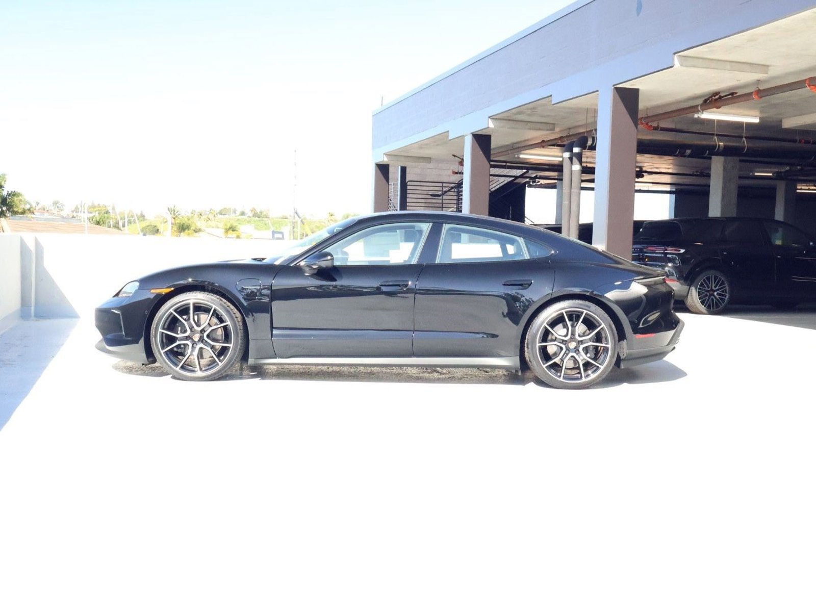 New 2026 Porsche Taycan AWD/4WD video 2