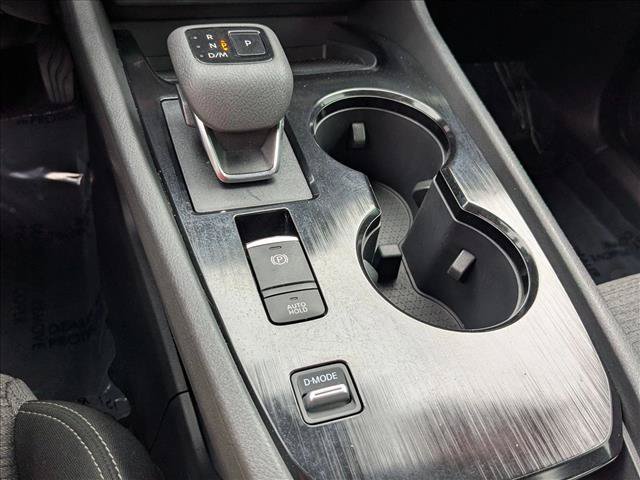 Certified 2023 Nissan Rogue SV FWD image 12
