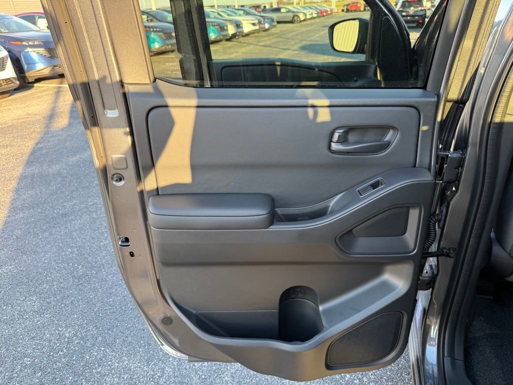 New 2026 Nissan Frontier SV w/ SV Convenience Package image 10
