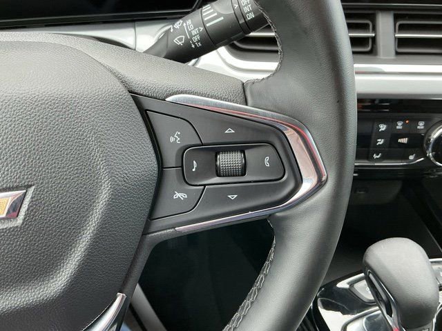 Used 2025 Chevrolet Trax LT w/ LT Convenience Package image 27