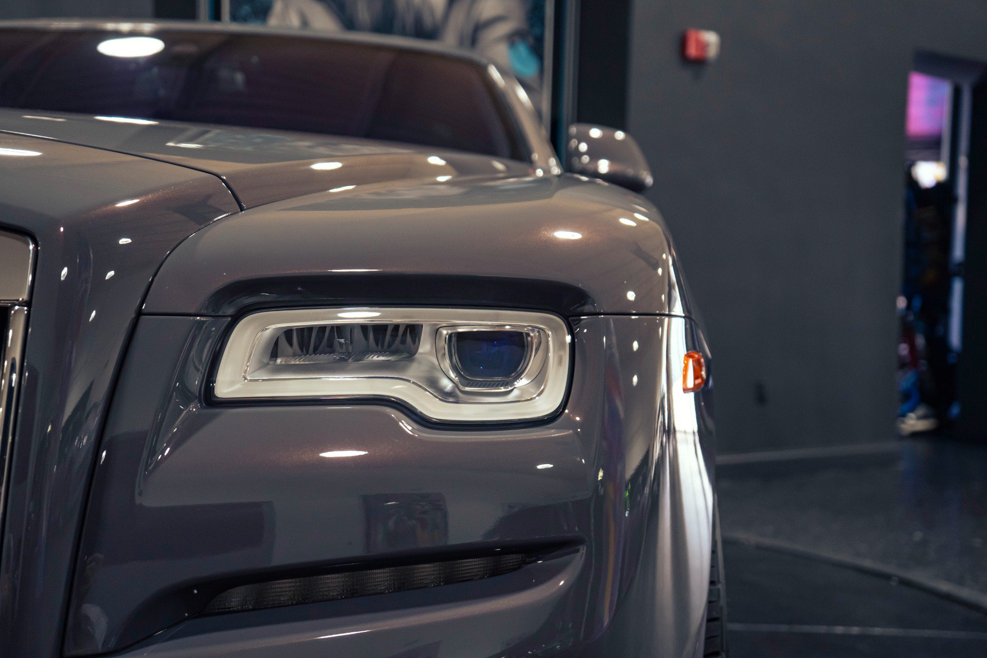 Used 2018 Rolls-Royce Wraith RWD image 12