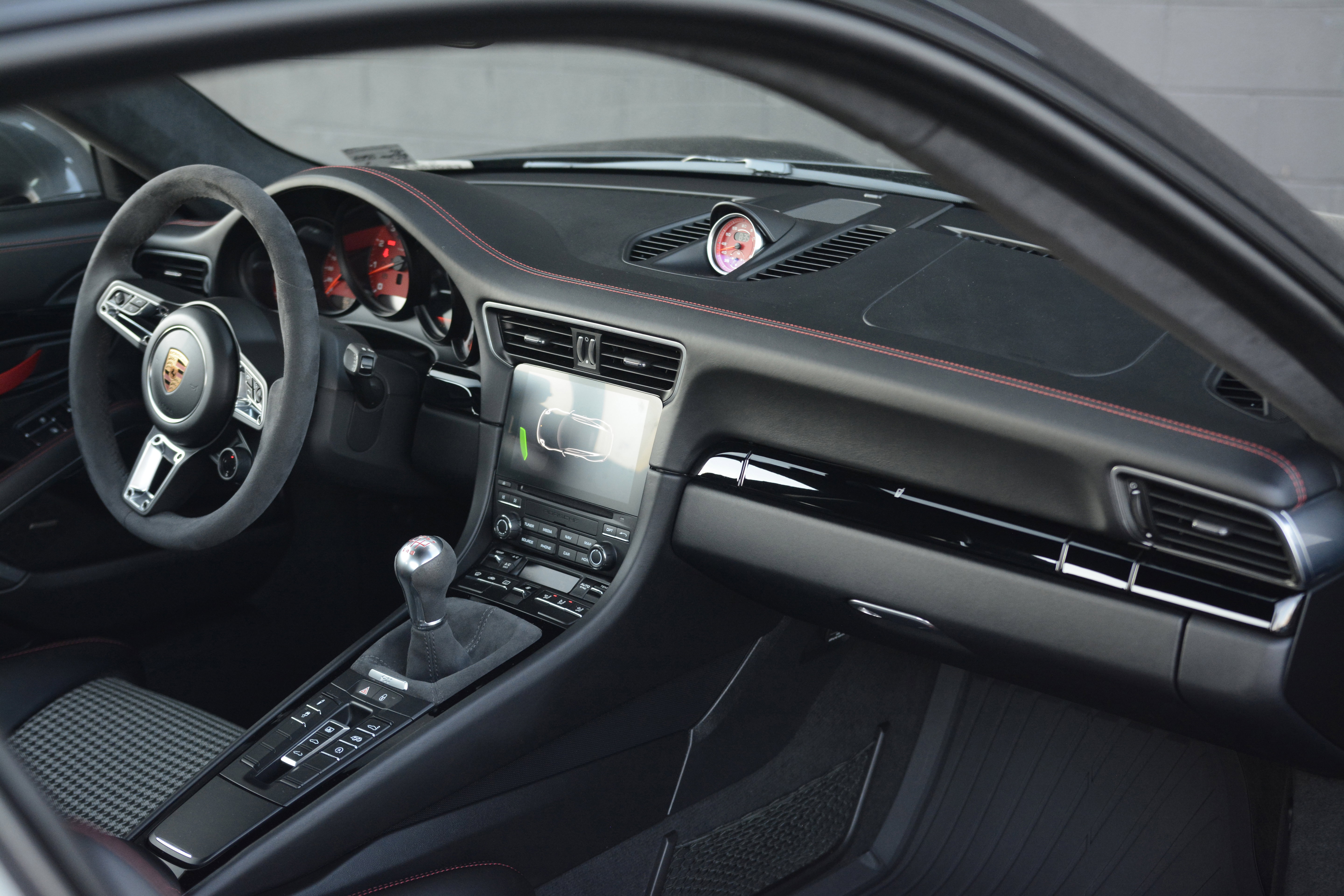 Certified 2018 Porsche 911 Carrera T image 30