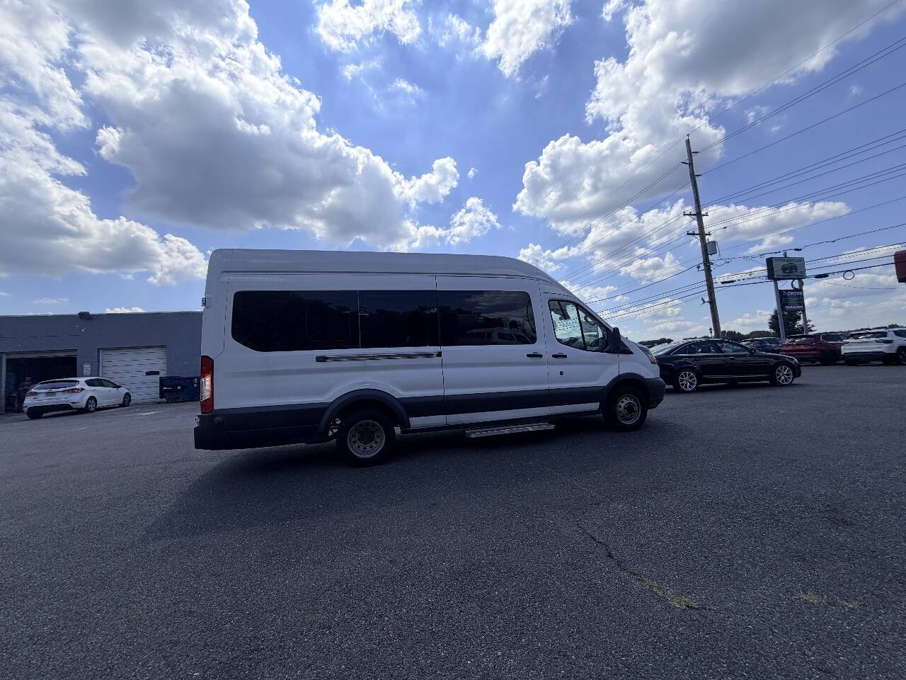 Used 2016 Ford Transit 350 XL RWD image 23