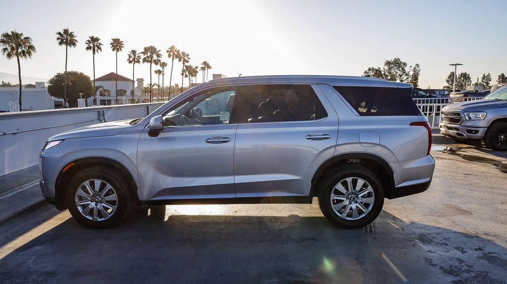 Used 2025 Hyundai Palisade SEL AWD/4WD image 14