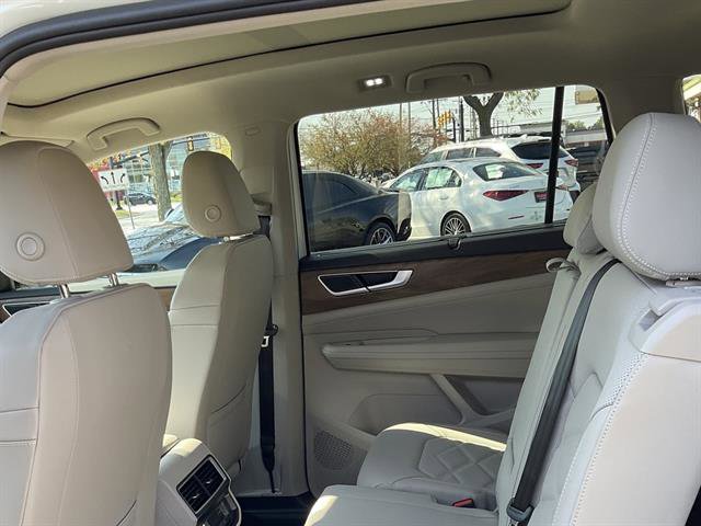 New 2026 Volkswagen Atlas SE image 6