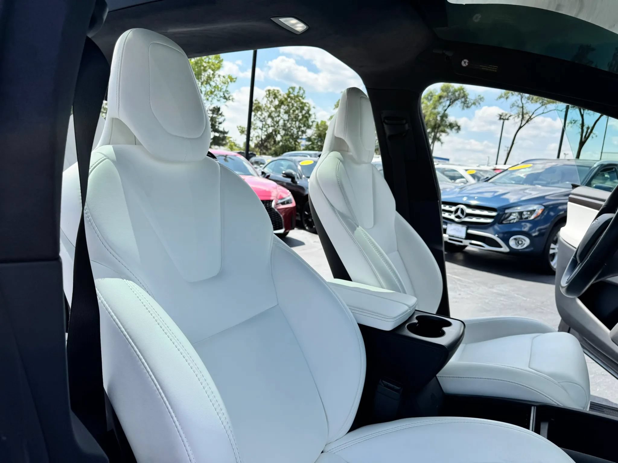 Used 2018 Tesla Model X 100D AWD/4WD image 13