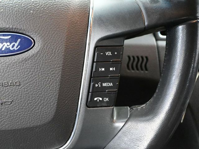 Used 2010 Ford Taurus Limited image 25