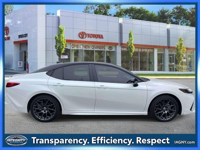 Used 2025 Toyota Camry XSE w/ Premium Plus Package FWD image 5