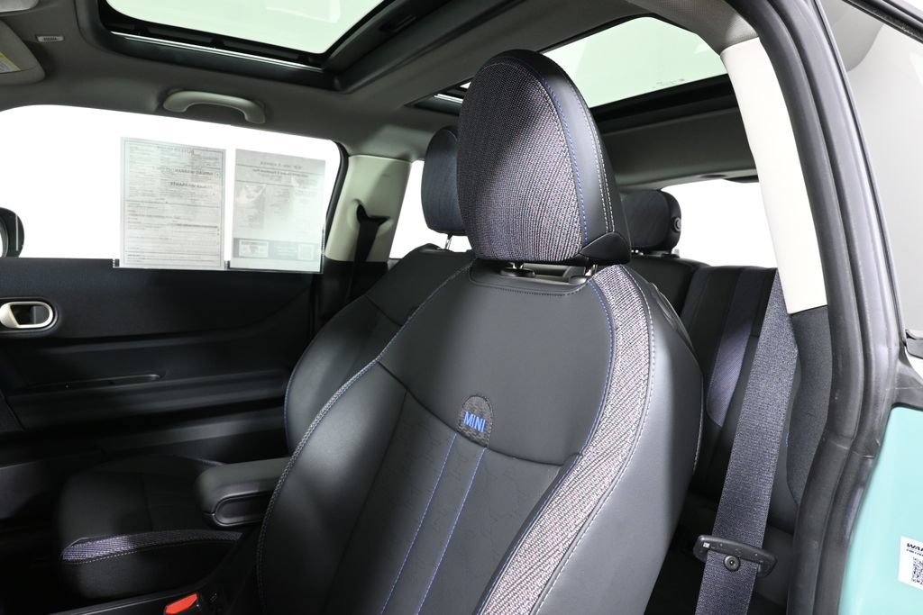 Certified 2025 MINI Cooper S FWD image 16