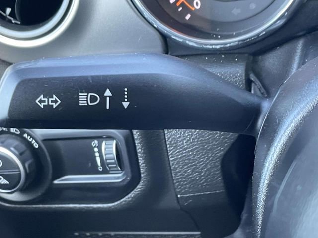 Used 2023 Jeep Gladiator Sport AWD/4WD image 21