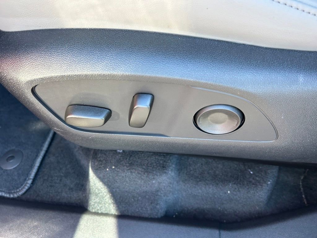 New 2026 GMC Acadia Elevation w/ Elevation Premium Package FWD image 50