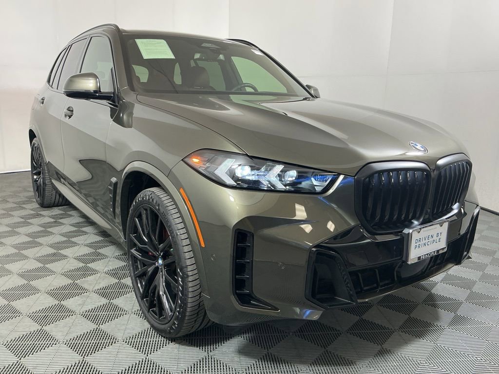 Certified 2026 BMW X5 sDrive40i w/ M Sport Package RWD image 4