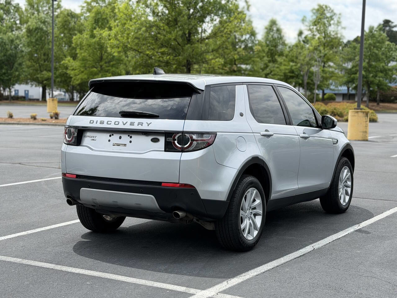 Used 2018 Land Rover Discovery Sport HSE AWD/4WD image 7
