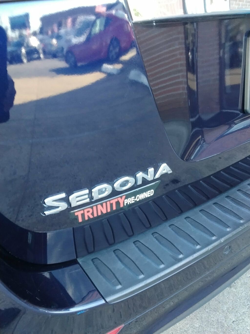 Used 2018 Kia Sedona LX w/ LX Essentials Premium Package image 34