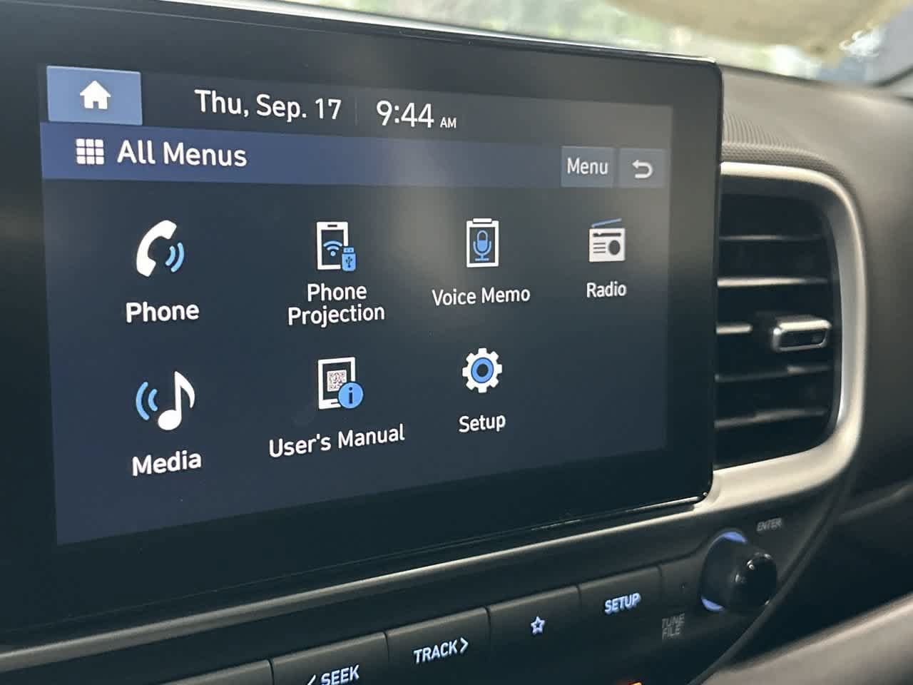 New 2026 Hyundai Venue SEL FWD image 18